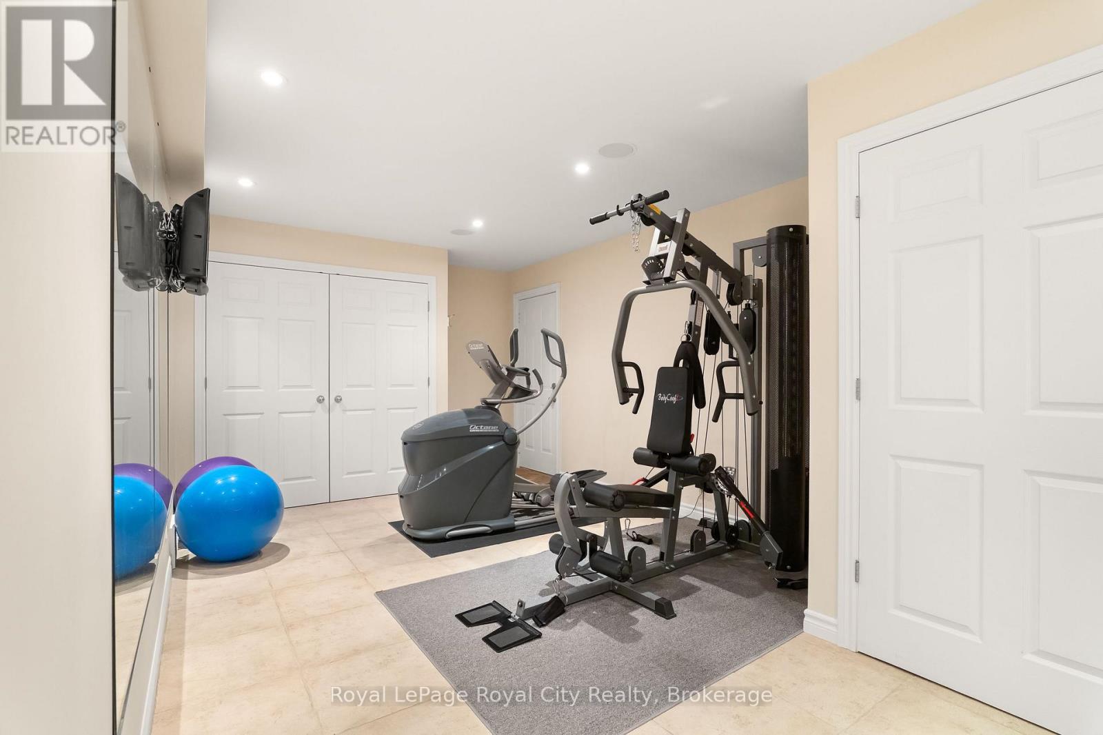 384 SOUTH RIVER ROAD - 27