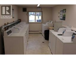 4pc Bathroom - 201a, 5611 10 Avenue, Edson, AB T7E1R4 Photo 6