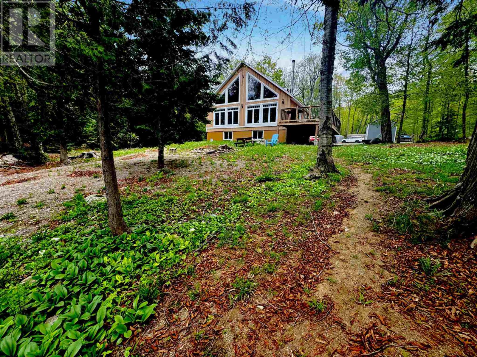 884 Dunlop Shores RD - 30