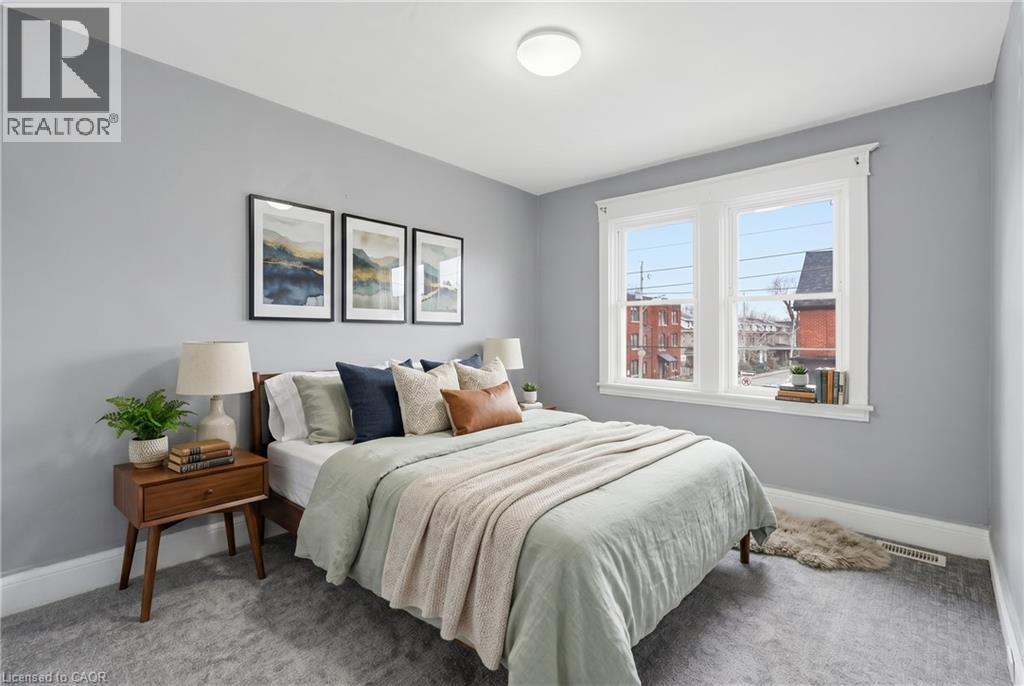 570 CANNON Street E - 21