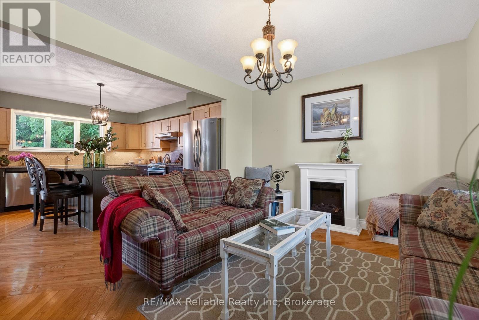 248 BRITANNIA ROAD W - 14