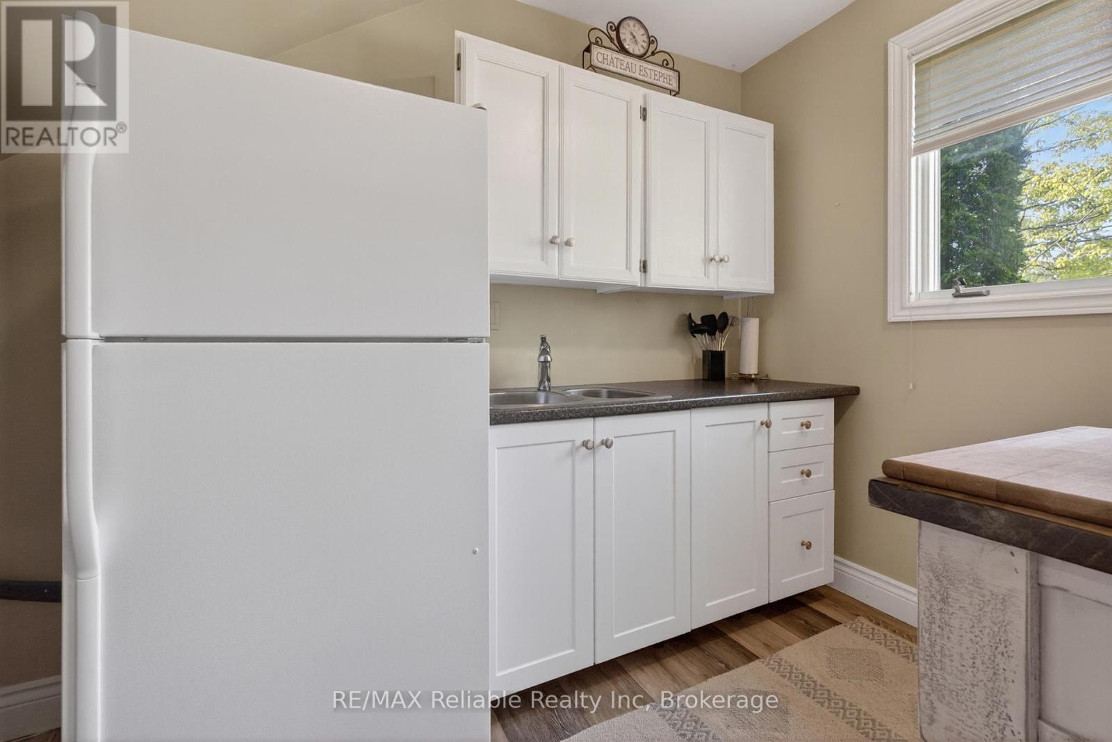 248 BRITANNIA ROAD W - 27