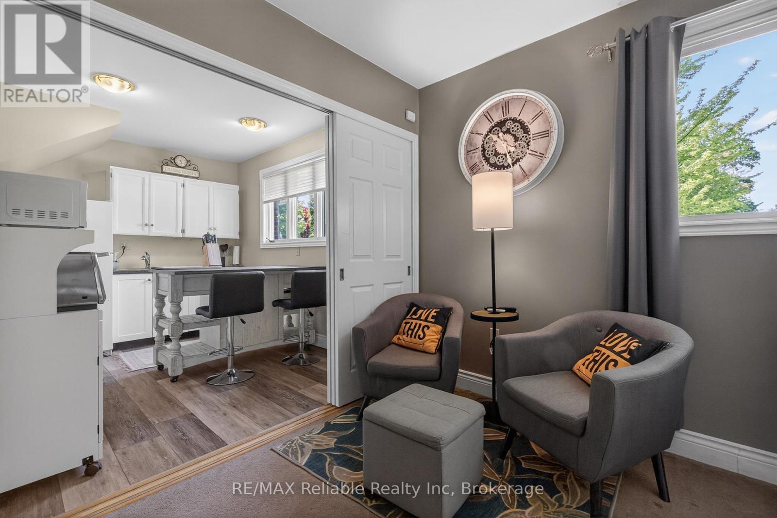 248 BRITANNIA ROAD W - 30