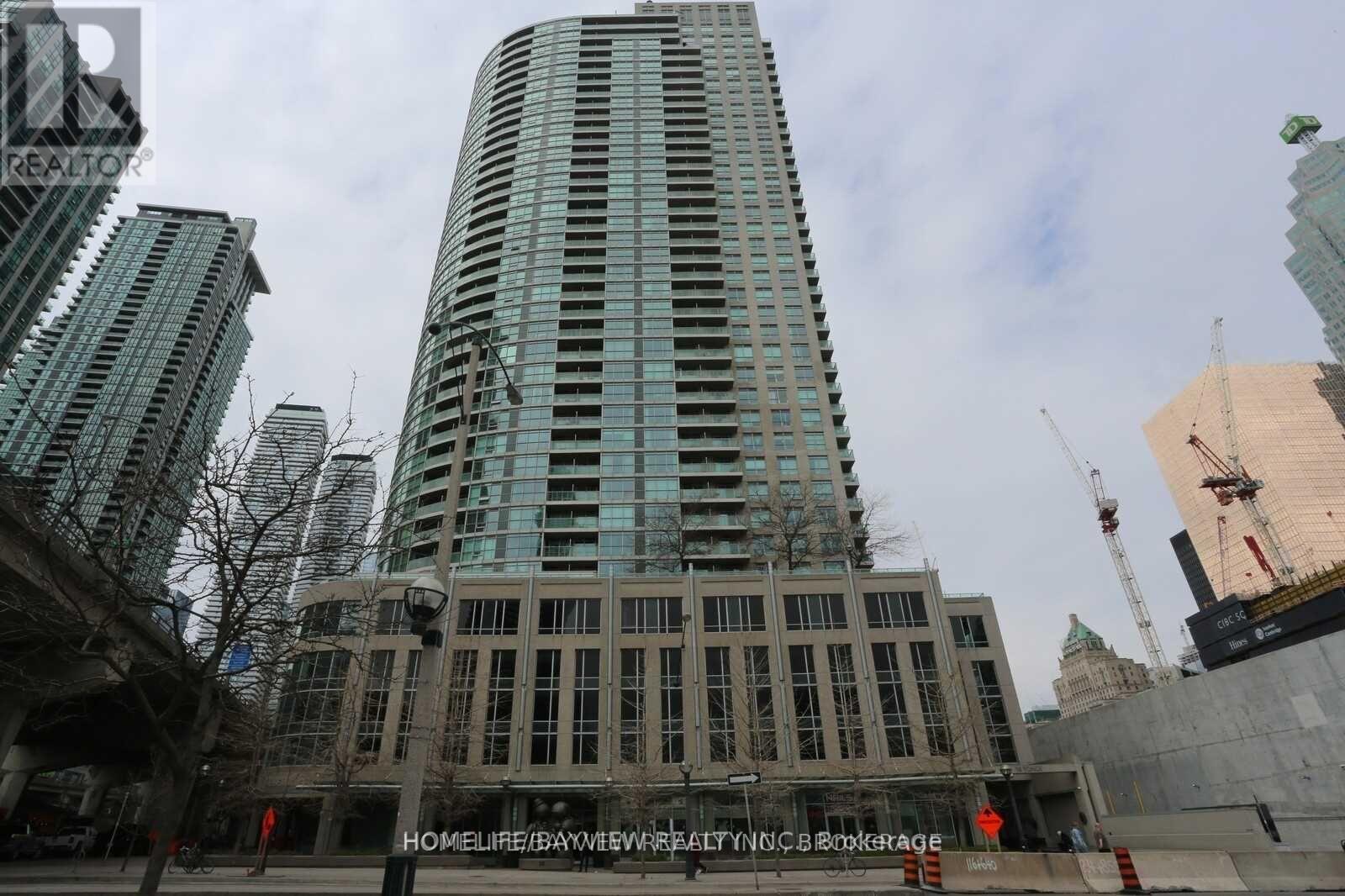 #915 18 YONGE STREET - 1