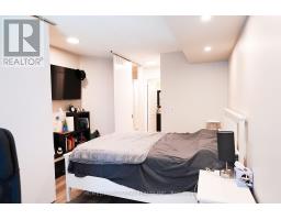 915 - 18 Yonge Street, Toronto, ON M5E1Z8 Photo 25