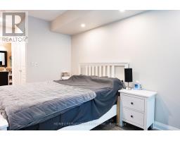 915 - 18 Yonge Street, Toronto, ON M5E1Z8 Photo 24