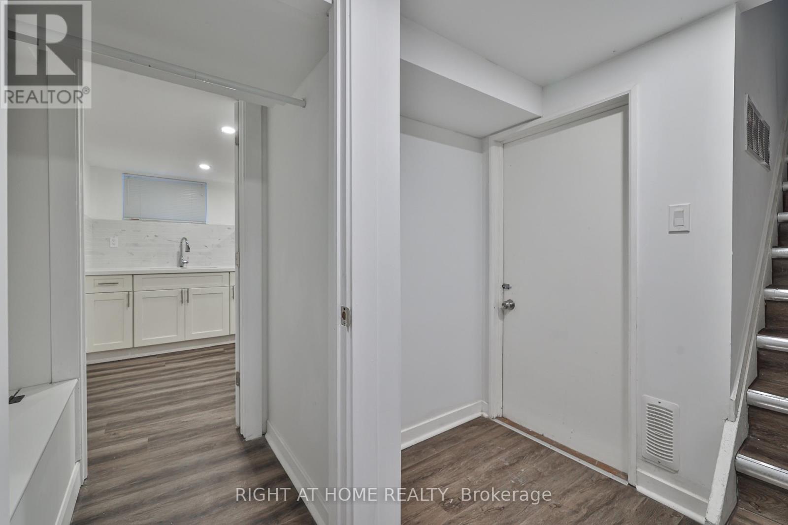 20 WINONA DRIVE - 30