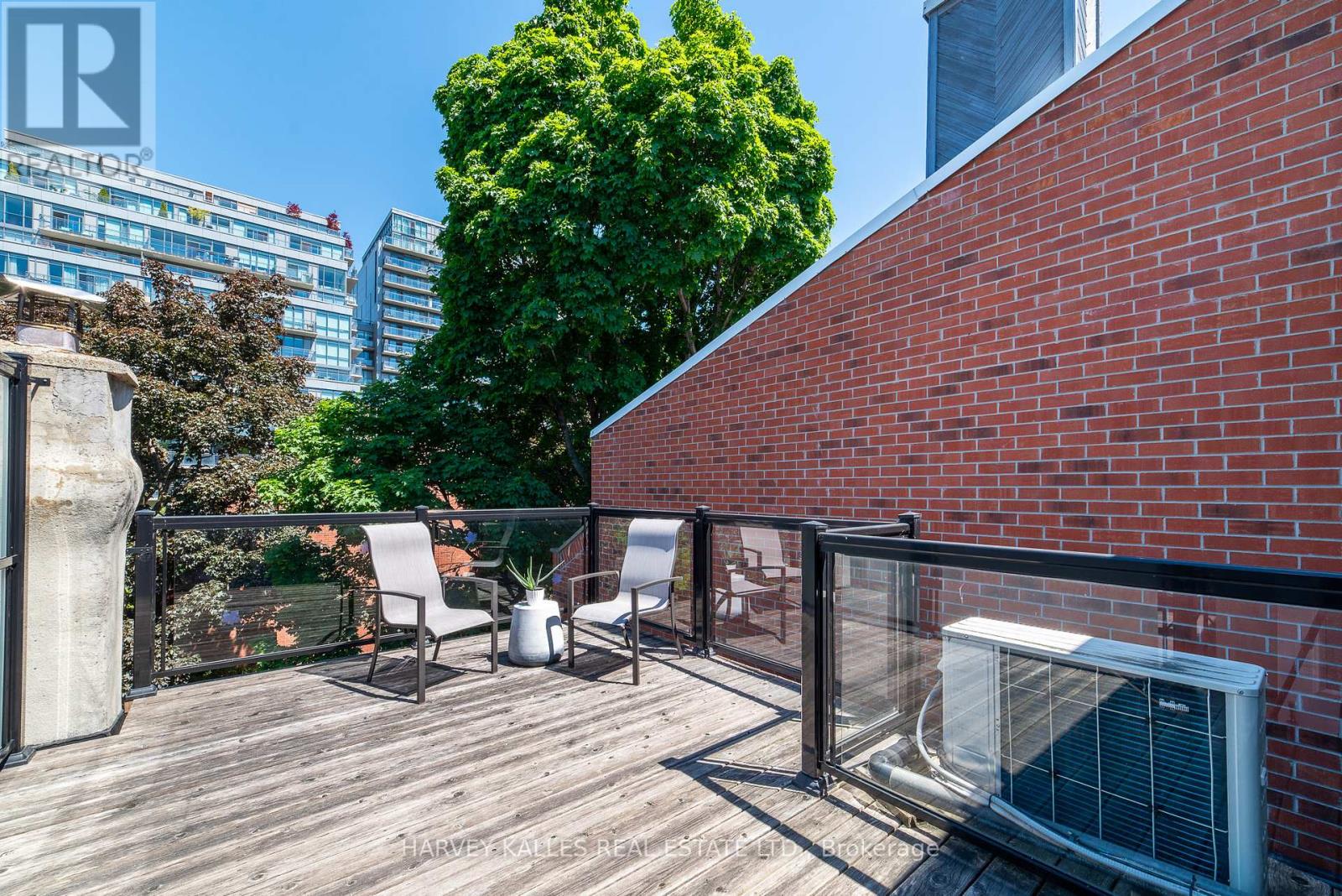 642 WELLINGTON STREET W - 26