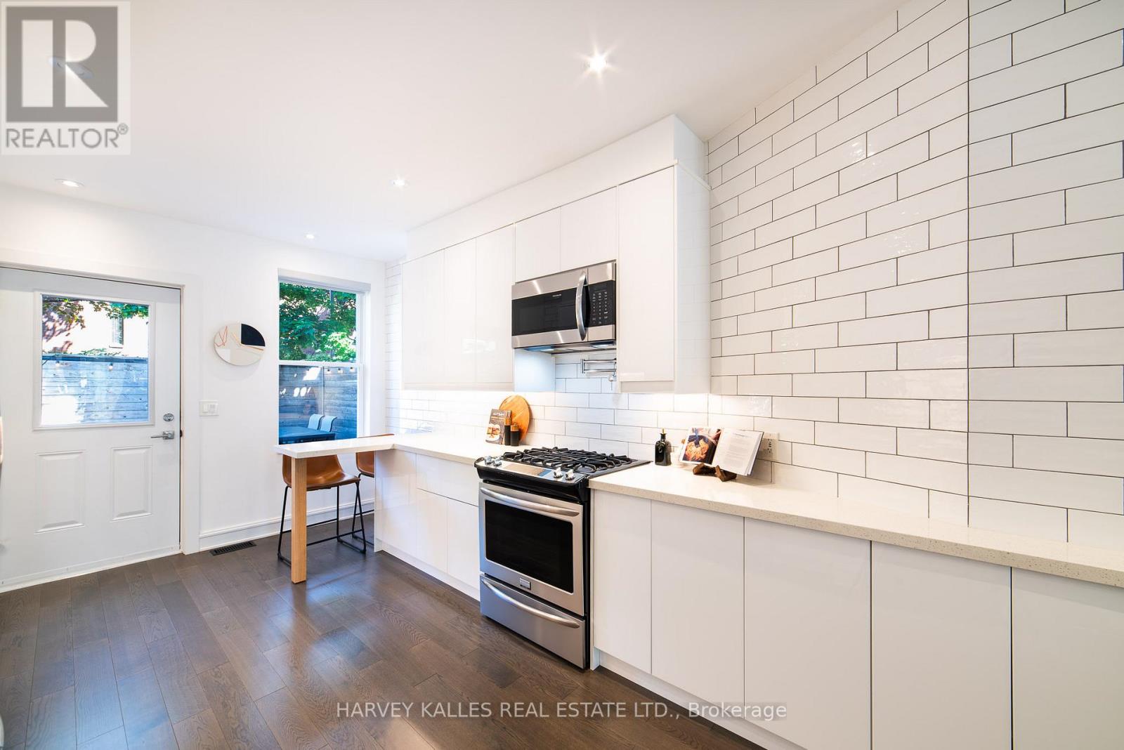 642 WELLINGTON STREET W - 5