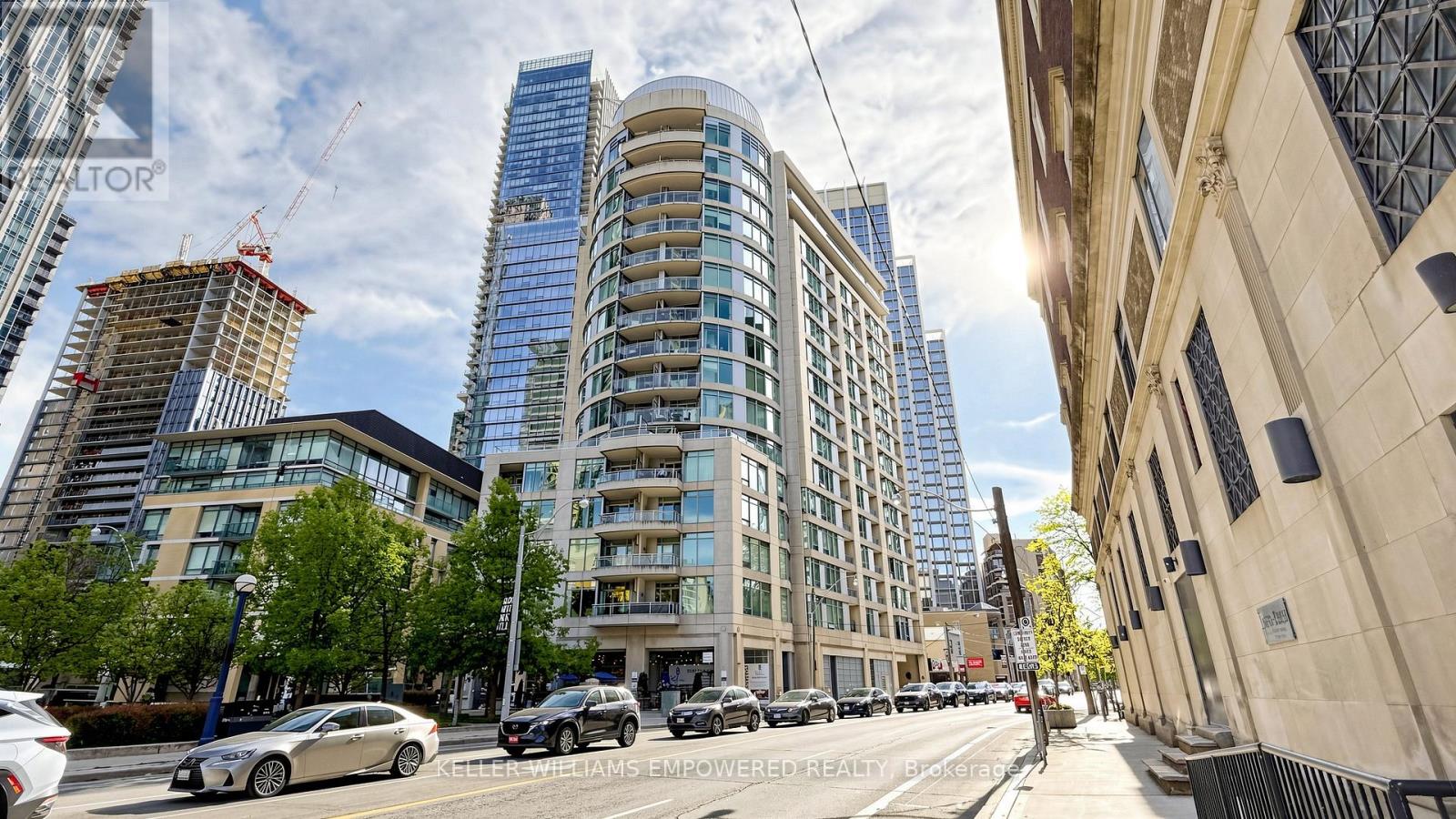 #311 8 SCOLLARD STREET - 2