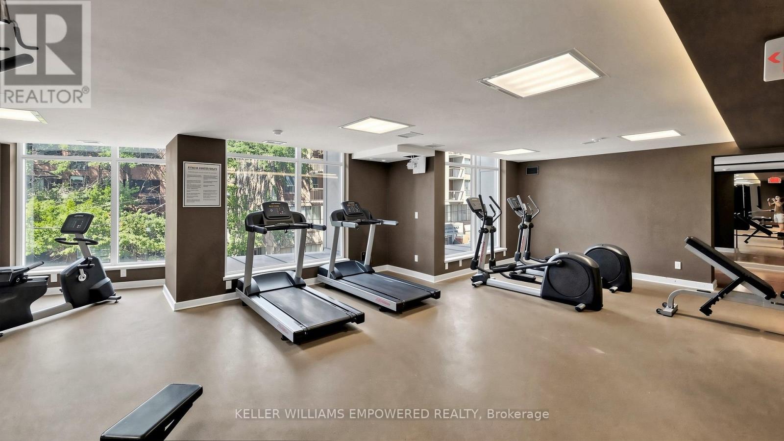 #311 8 SCOLLARD STREET - 31