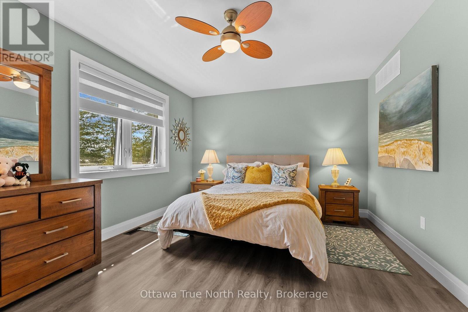 1018 MACNABB ROAD - 31