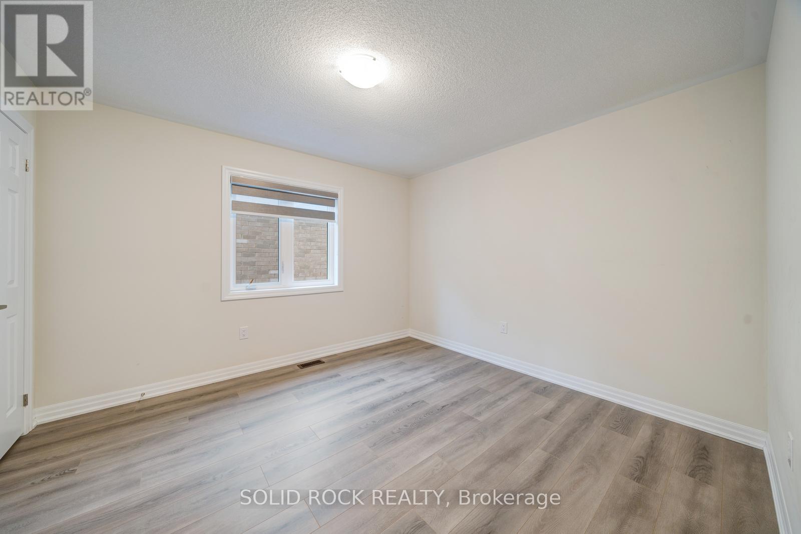 75 ED EWERT AVENUE - 29