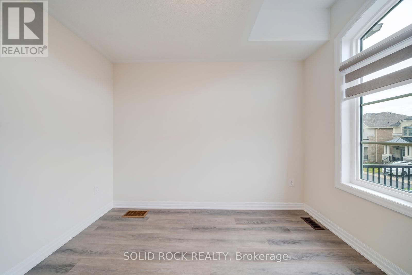 75 ED EWERT AVENUE - 35