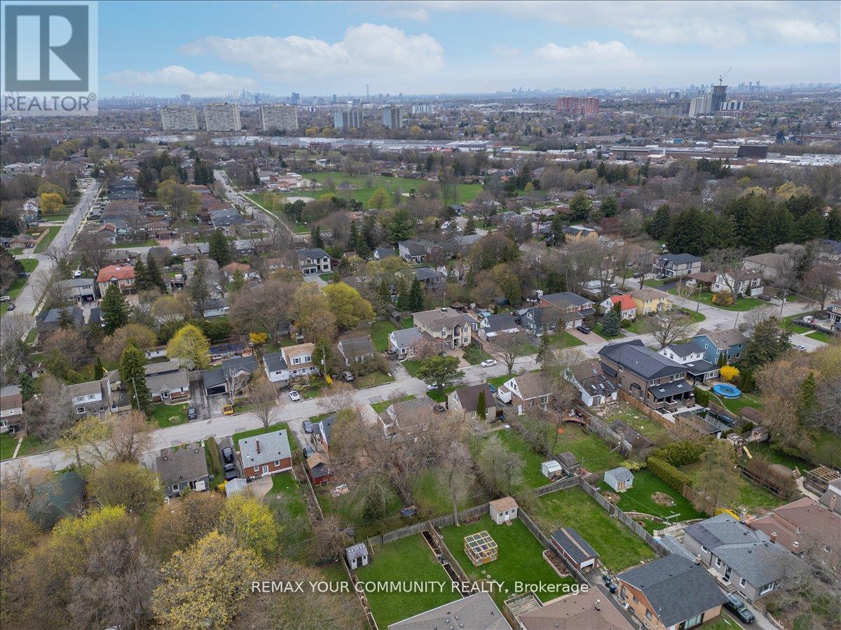31 ALLISTER AVENUE - 11