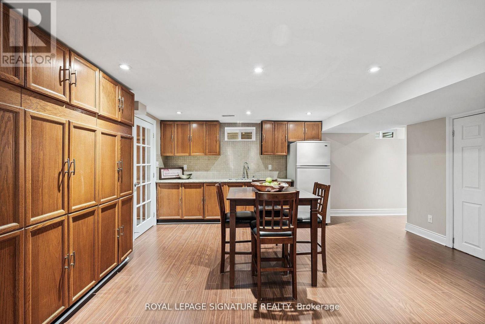 238 HOOVER DRIVE - 35