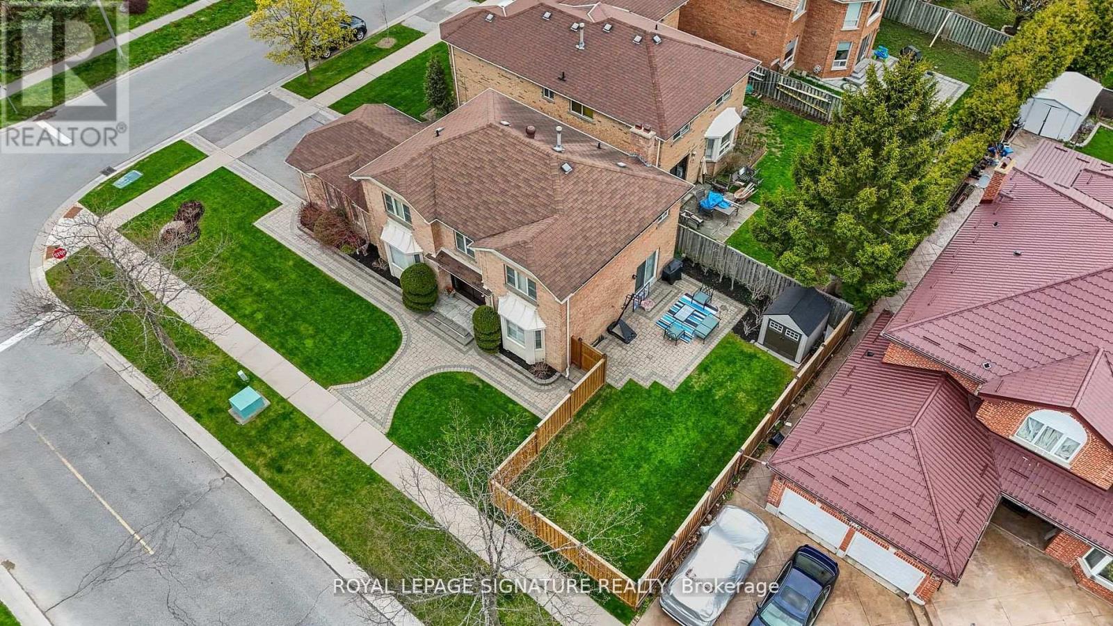 238 HOOVER DRIVE - 43