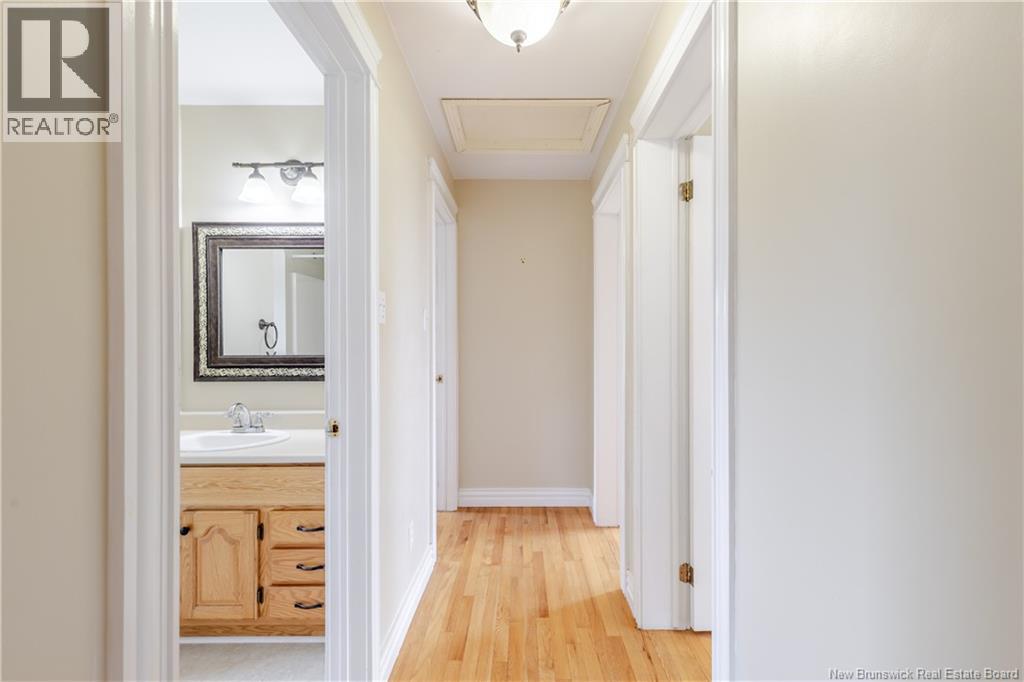 29 Oak Court - 26