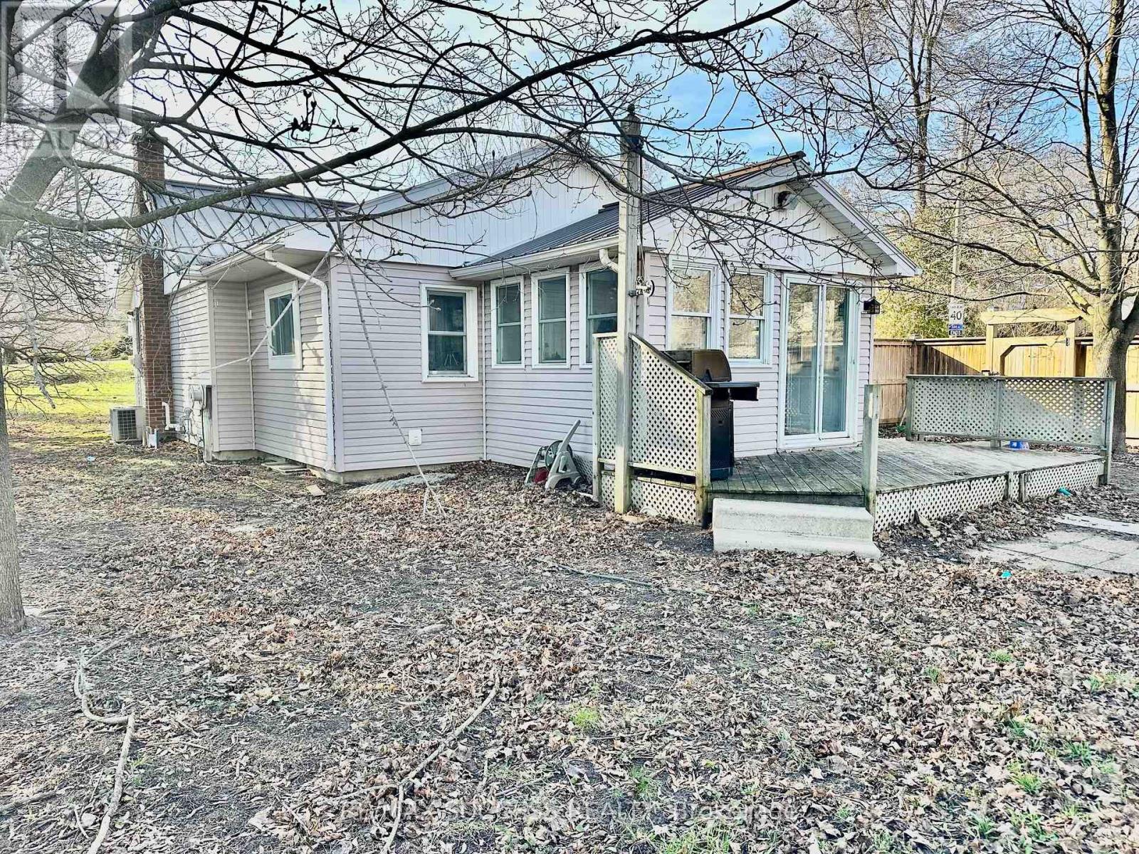 738 MOUNT PLEASANT ROAD - 30
