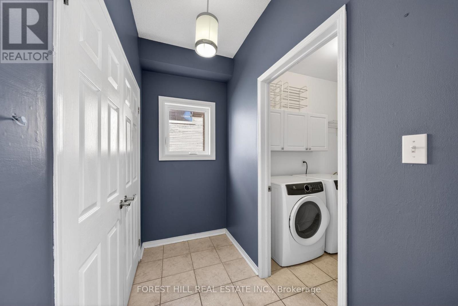1937 WILSON STREET - 10