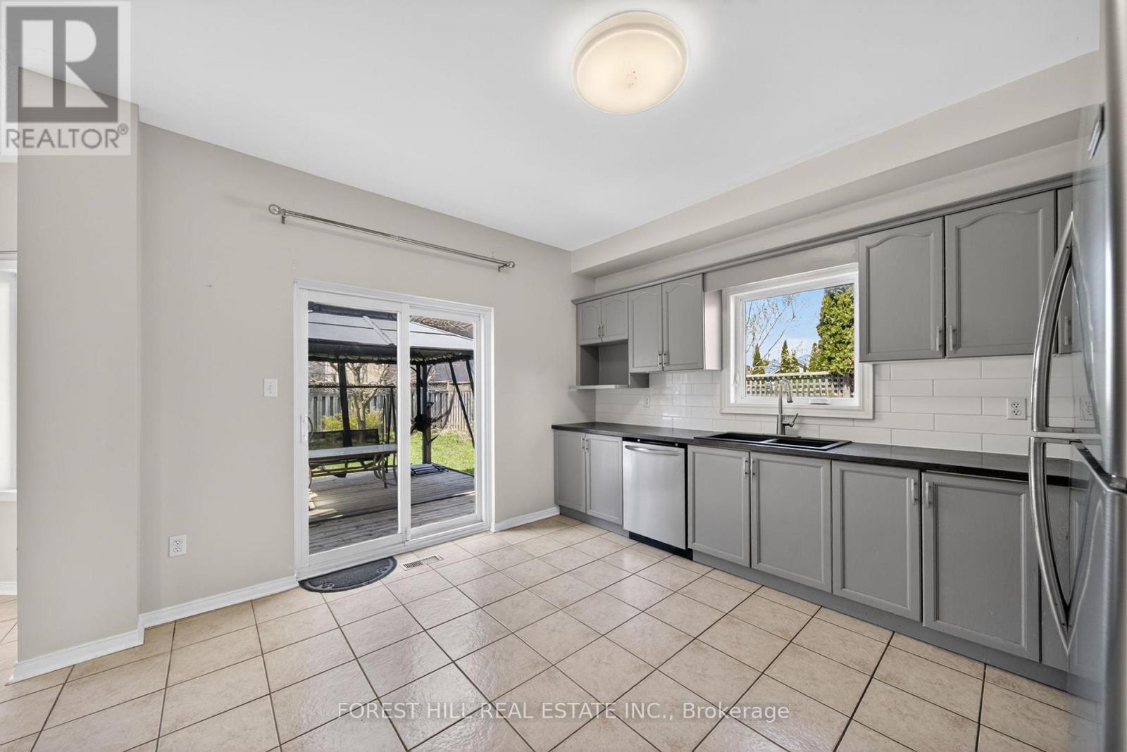1937 WILSON STREET - 17