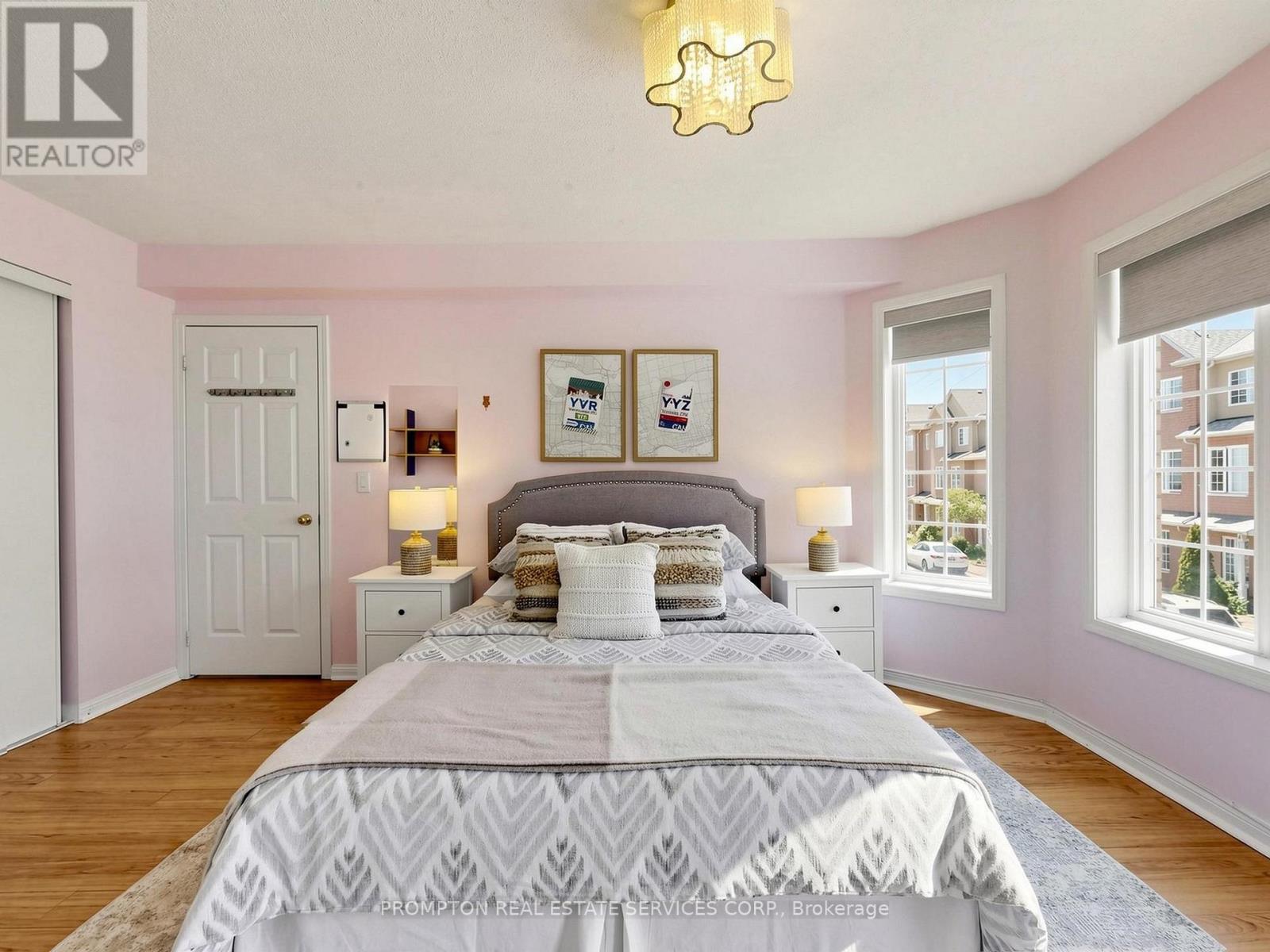 #21 5 ST.MORITZ WAY - 15