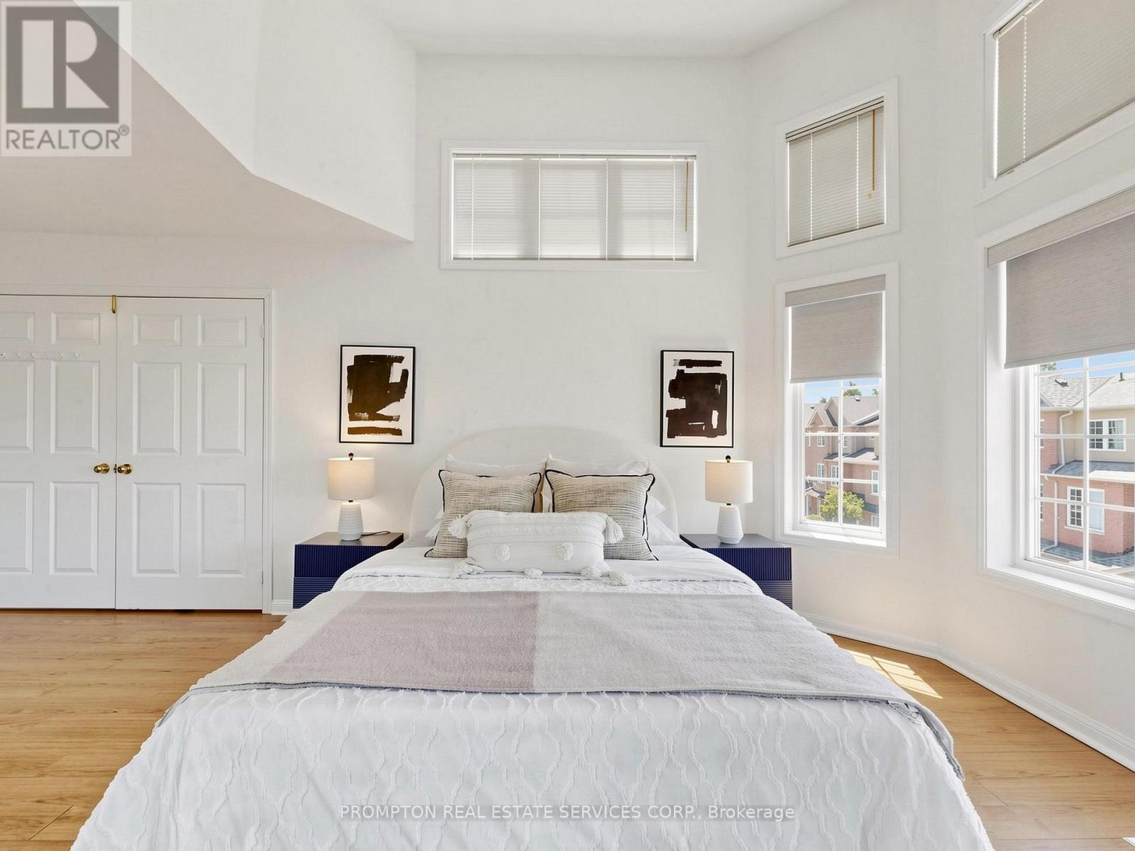 #21 5 ST.MORITZ WAY - 28