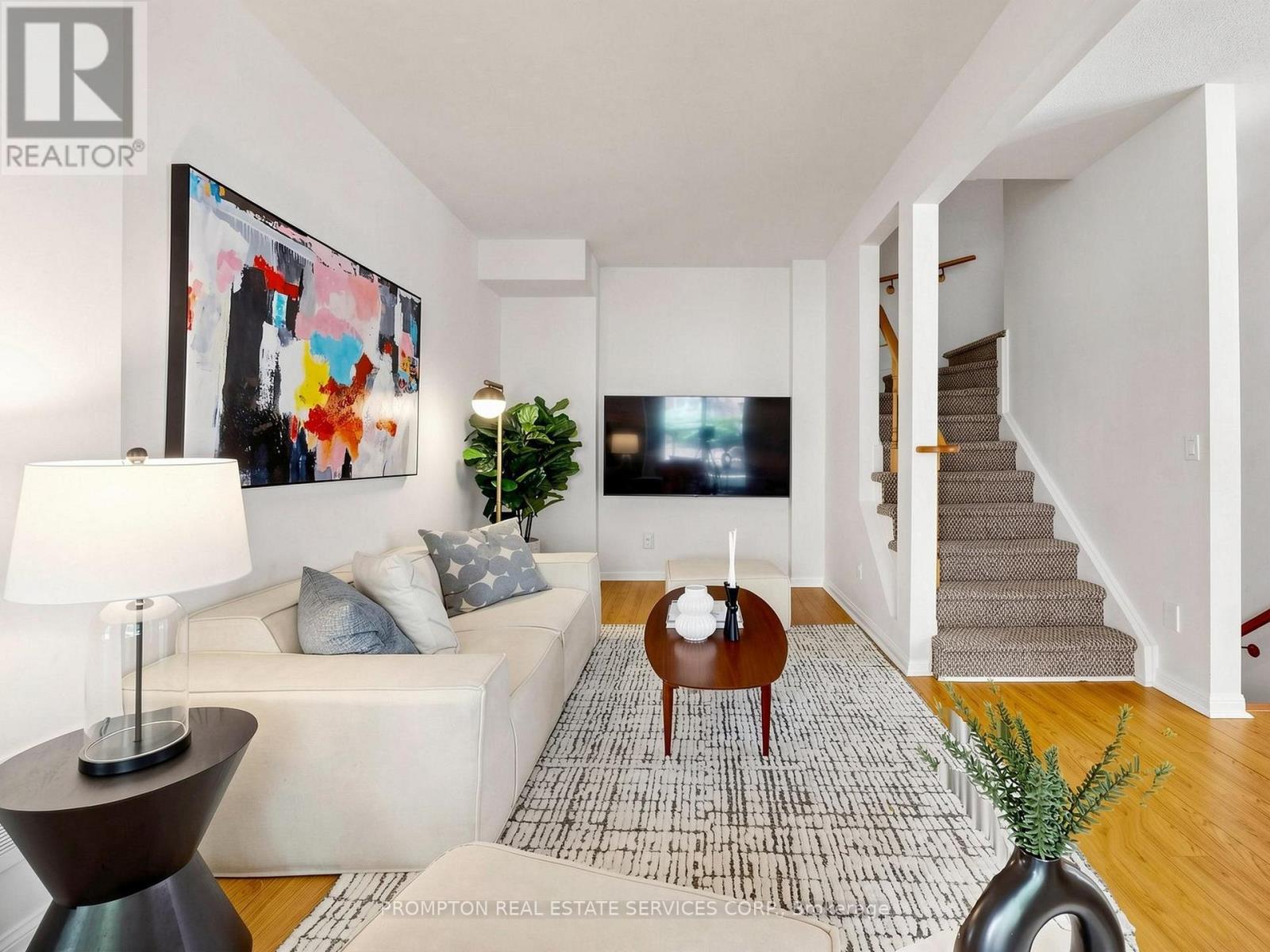 #21 5 ST.MORITZ WAY - 4