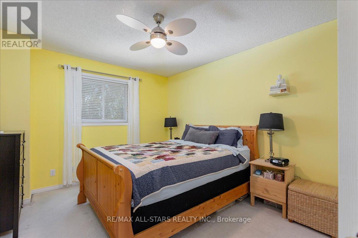 66 KYLE CRESCENT - 14
