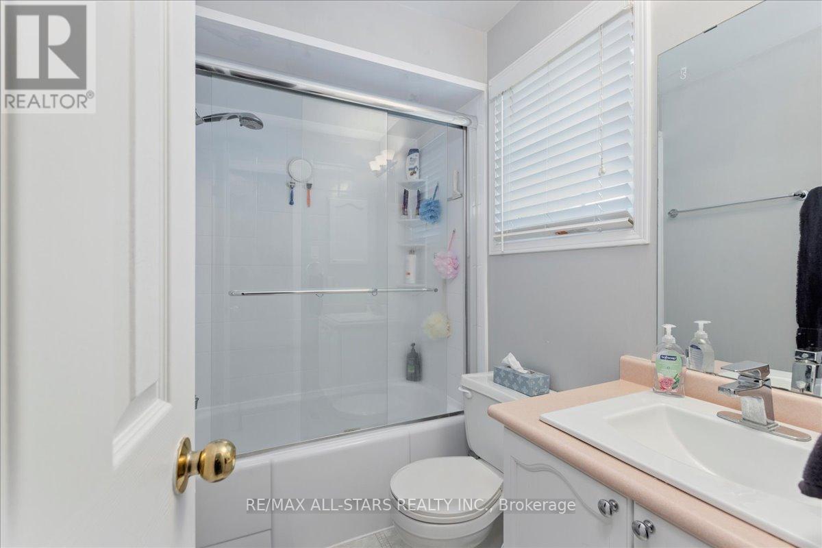 66 KYLE CRESCENT - 17