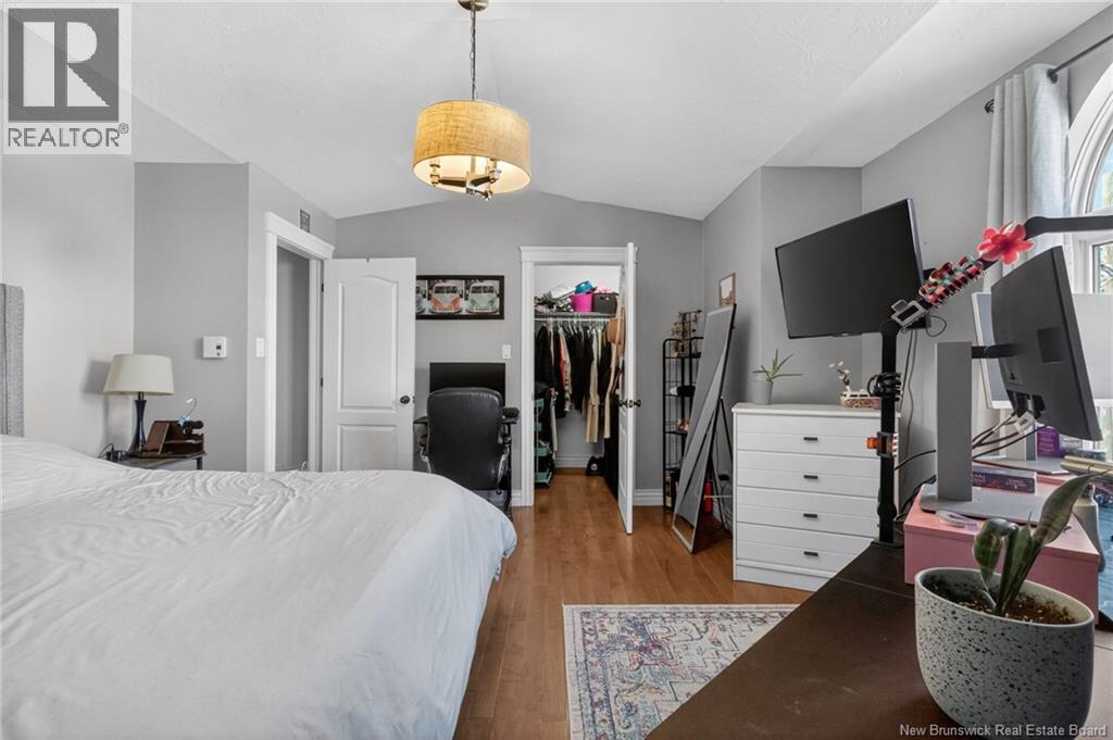 19 Naples Drive - Image 23