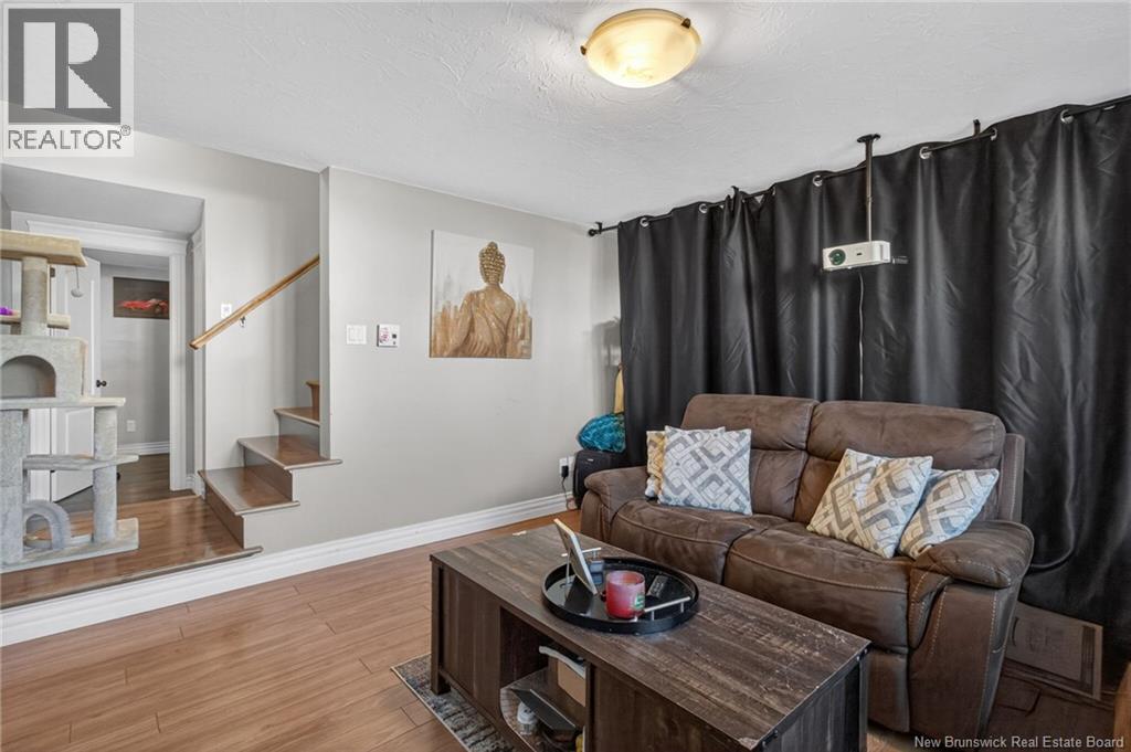 19 Naples Drive - Image 28