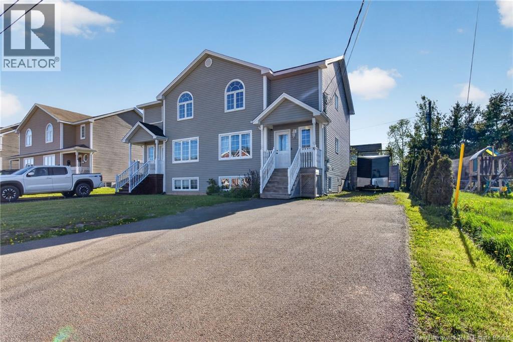 19 Naples Drive - Image 39