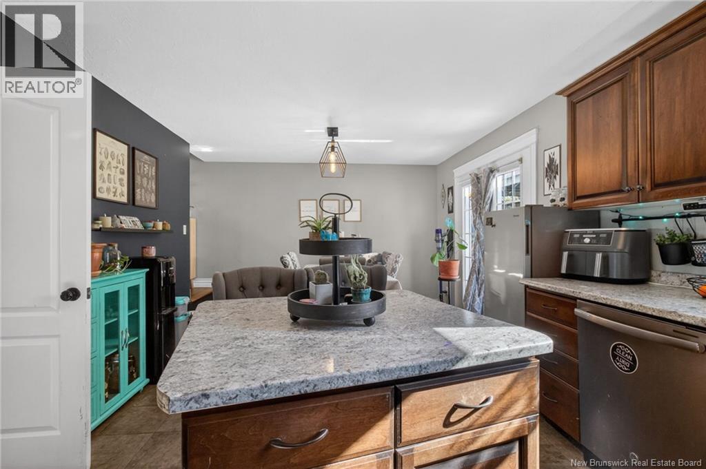 19 Naples Drive - Image 7
