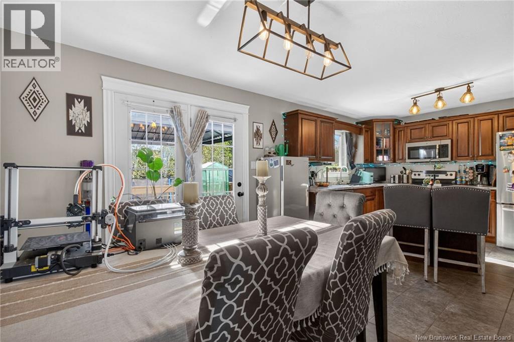 19 Naples Drive - Image 8