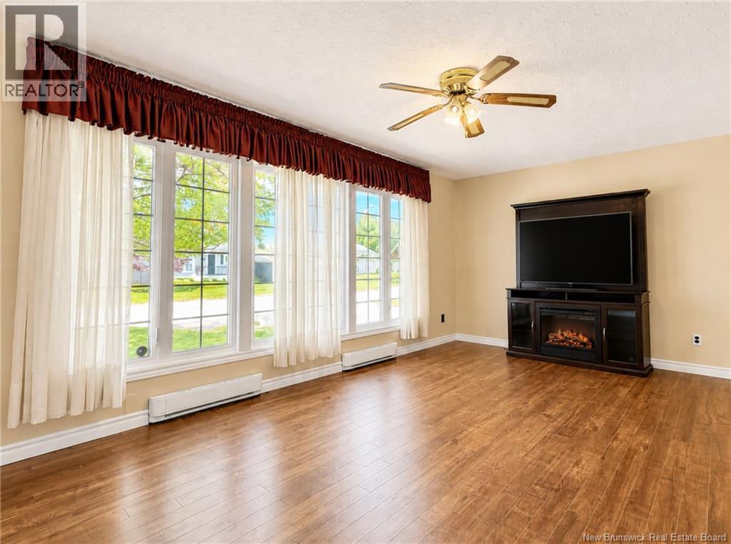 1230 Veniot Avenue - 10