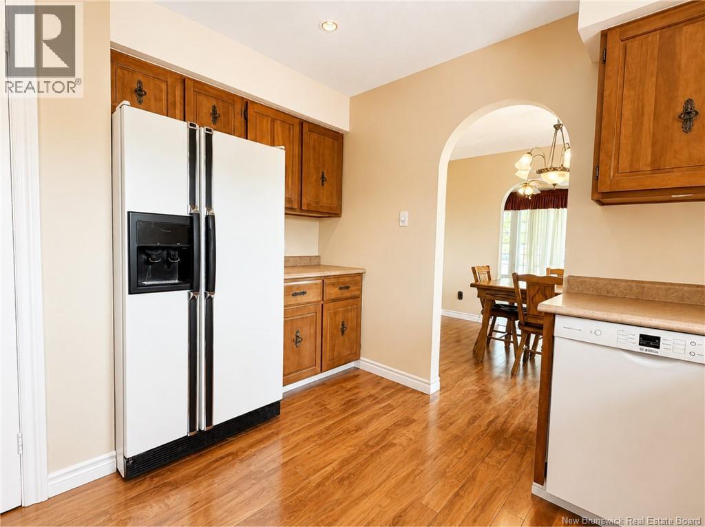 1230 Veniot Avenue - 17