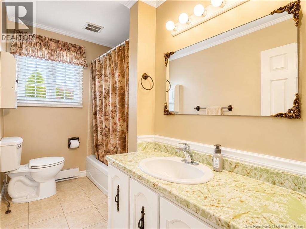 1230 Veniot Avenue - 27