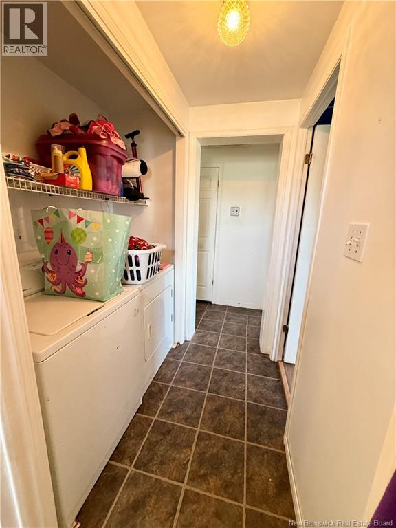 3957 Main Street - 15