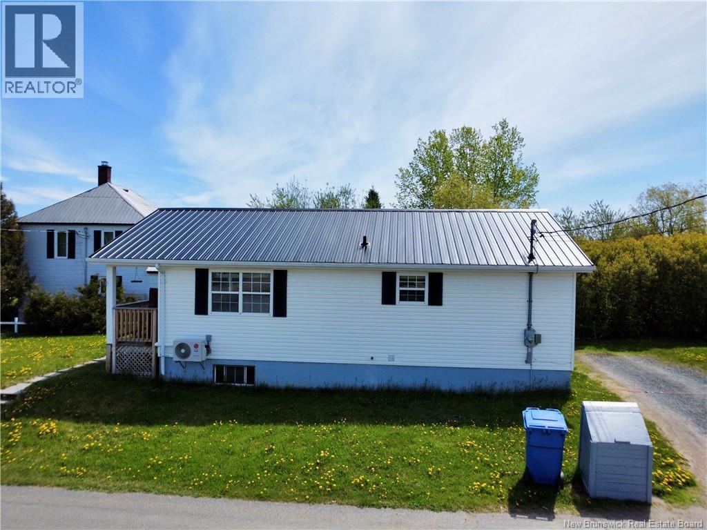 3957 Main Street - 27
