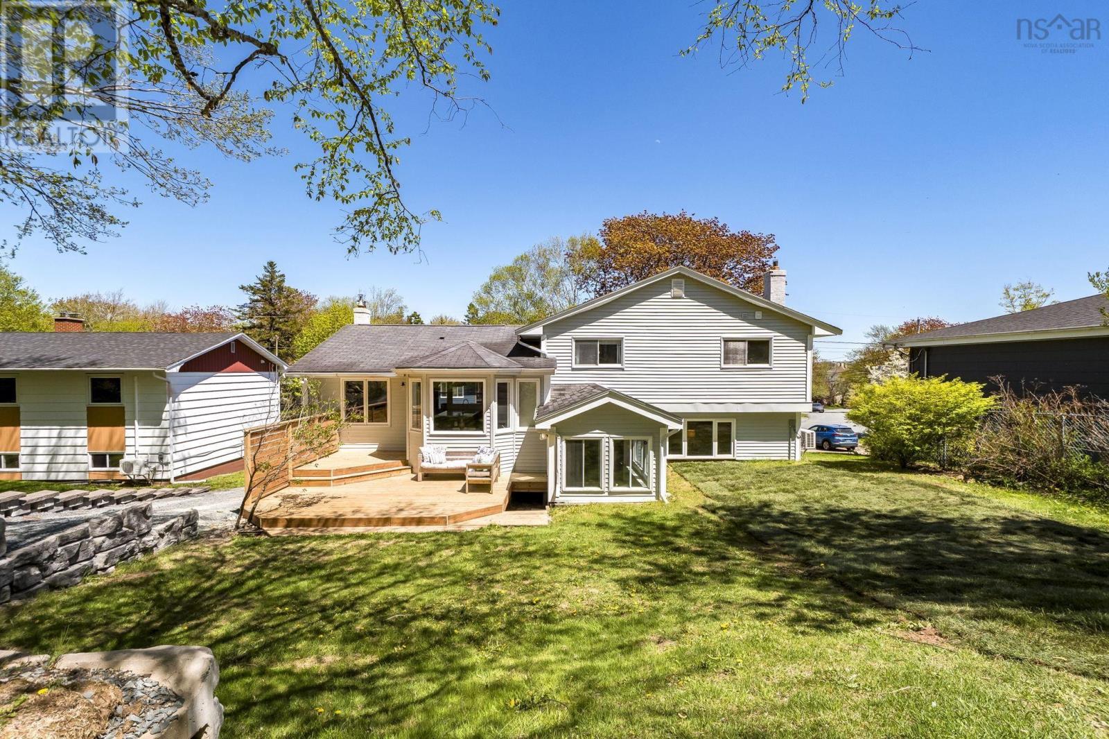 14 & 14B Robert Allen Drive - 36