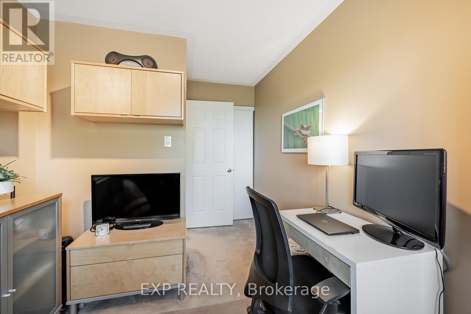 #40 120 RAILROAD STREET - 26