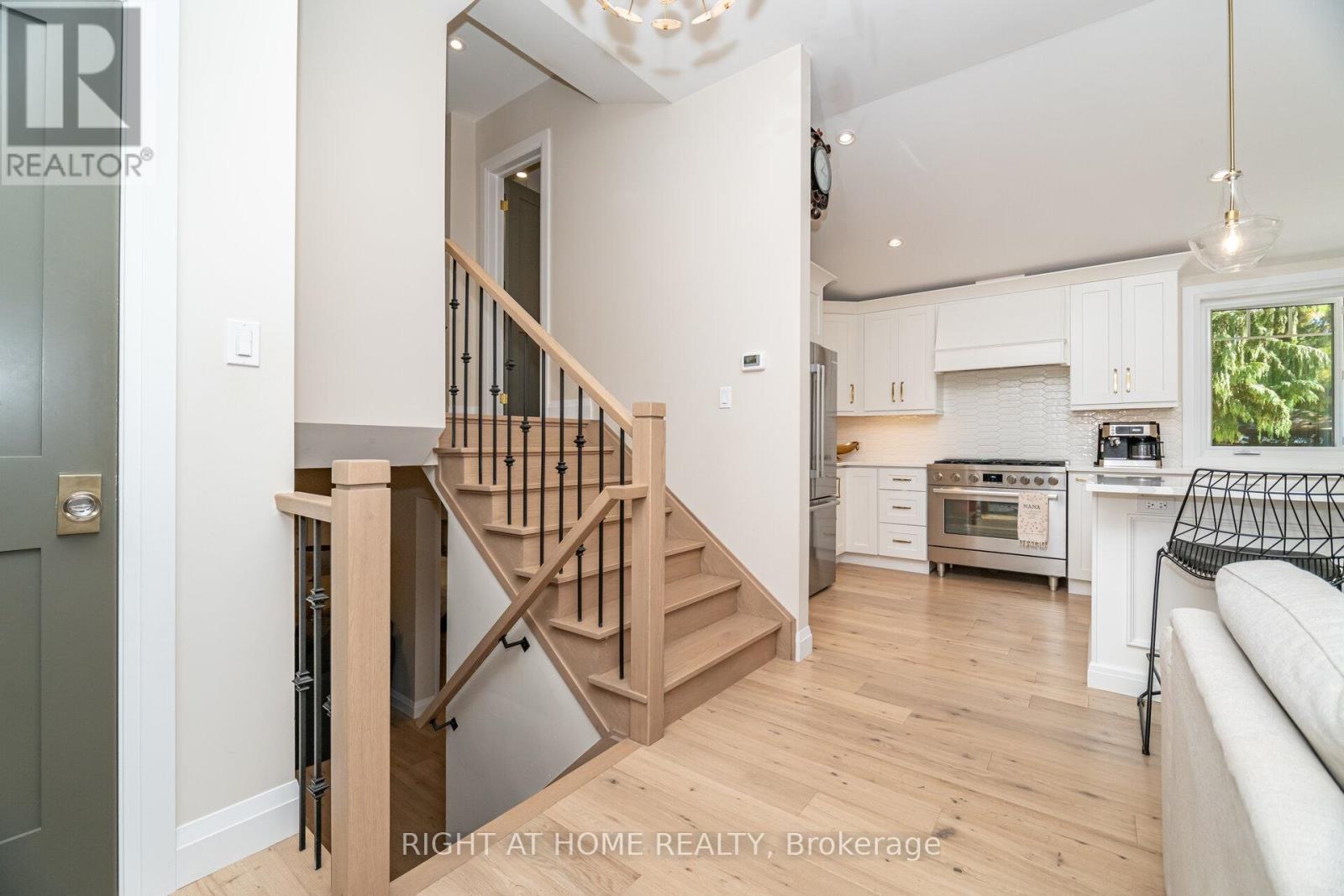 5188 CHERRYHILL CRESCENT - 28