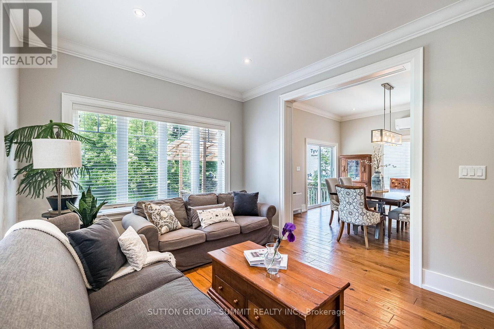 21 CUMBERLAND DRIVE - 12