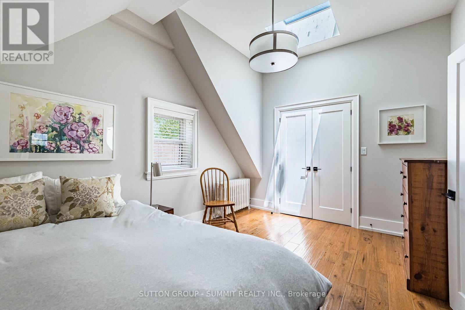 21 CUMBERLAND DRIVE - 22
