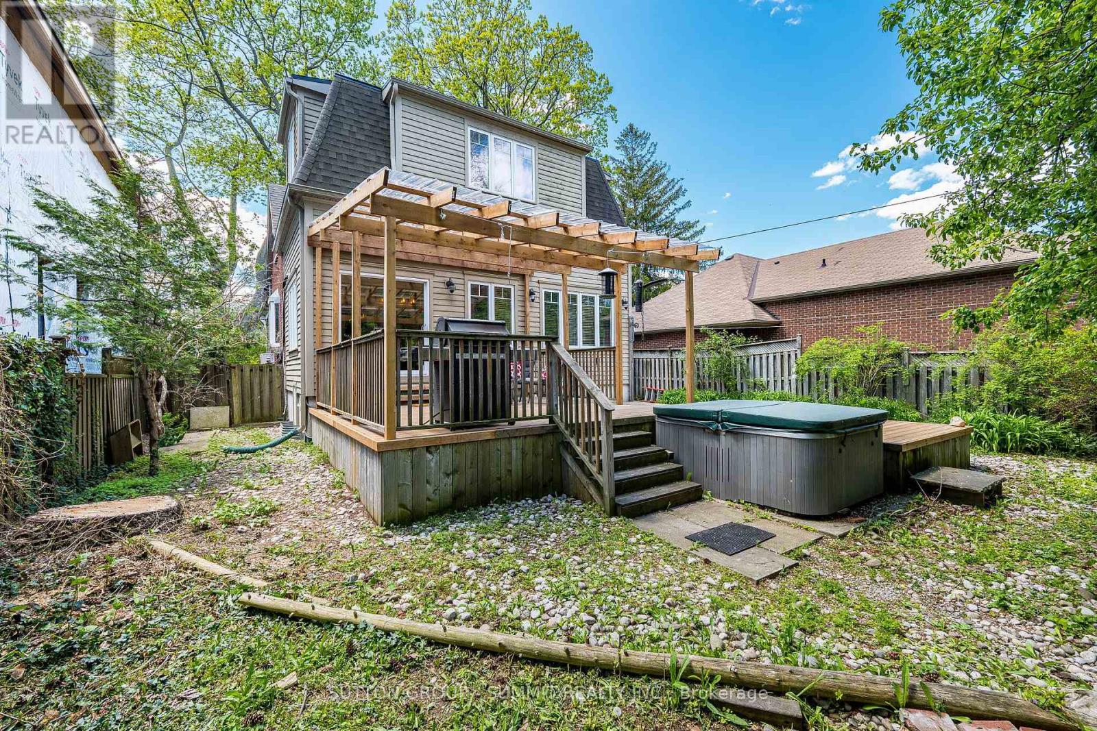21 CUMBERLAND DRIVE - 36