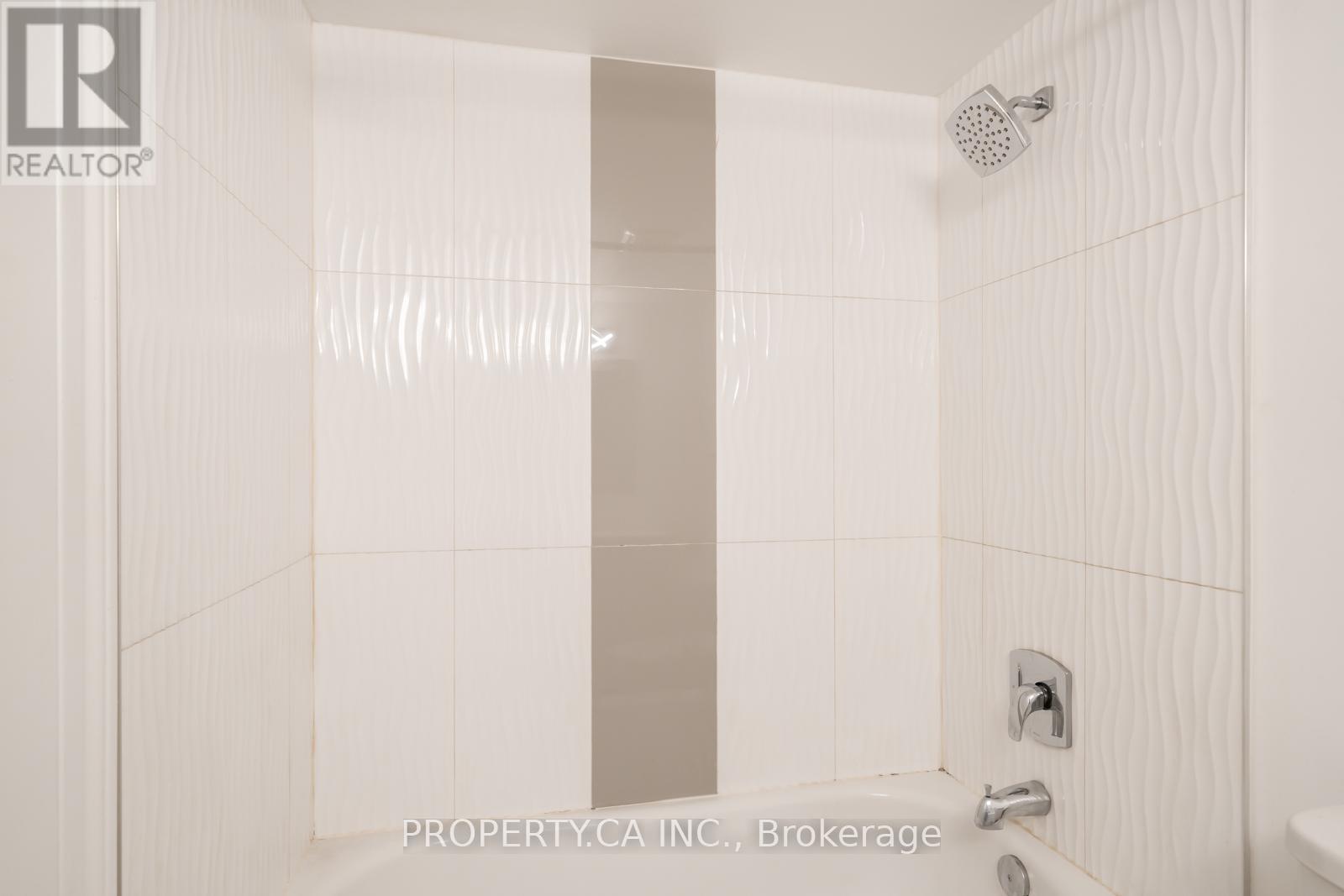 #1204 355 RATHBURN ROAD E - 25