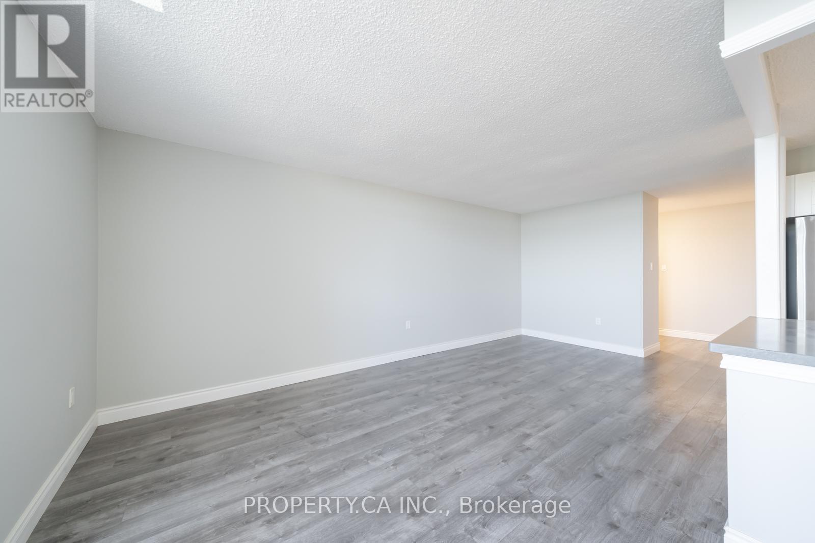 #1204 355 RATHBURN ROAD E - 4