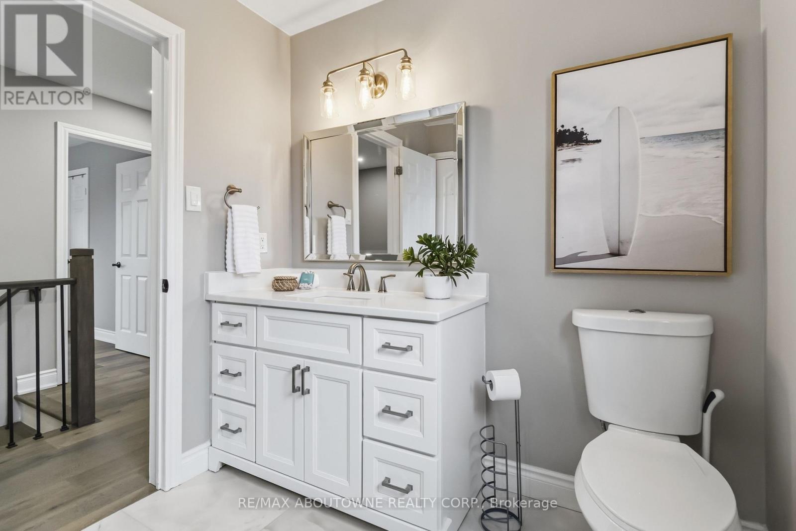 2485 WOBURN CRESCENT - 26