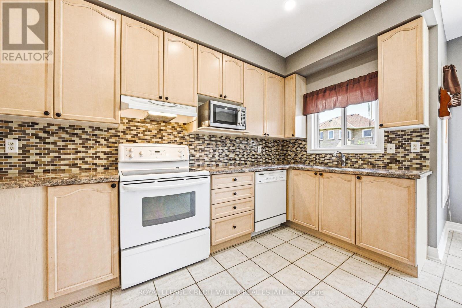 105 PINEBROOK CIRCLE - 12